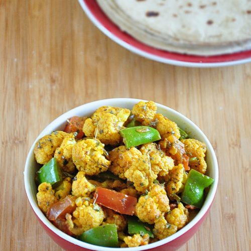 Gobi Shimla Mirch Sabzi | Cauliflower Capsicum Curry - Spill the Spices