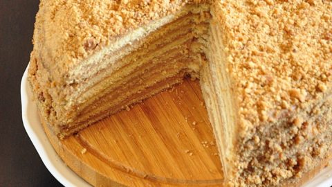 Honey Cake (Russian Medovik) - Mama's Guide Recipes