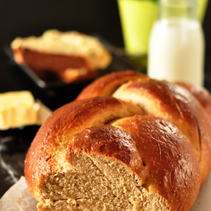 wholewheatchallahbread